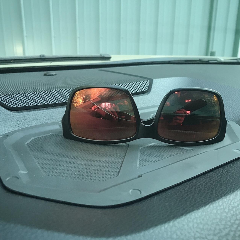 AJT Design Dash Mat for 2014-2021 Tundra - Aspire Auto Accessories