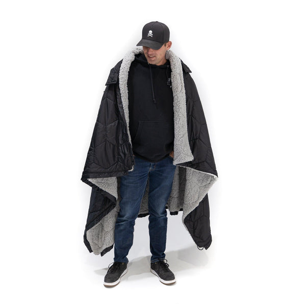 Freespirit Recreation Anywhere Poncho/Puff Blanket