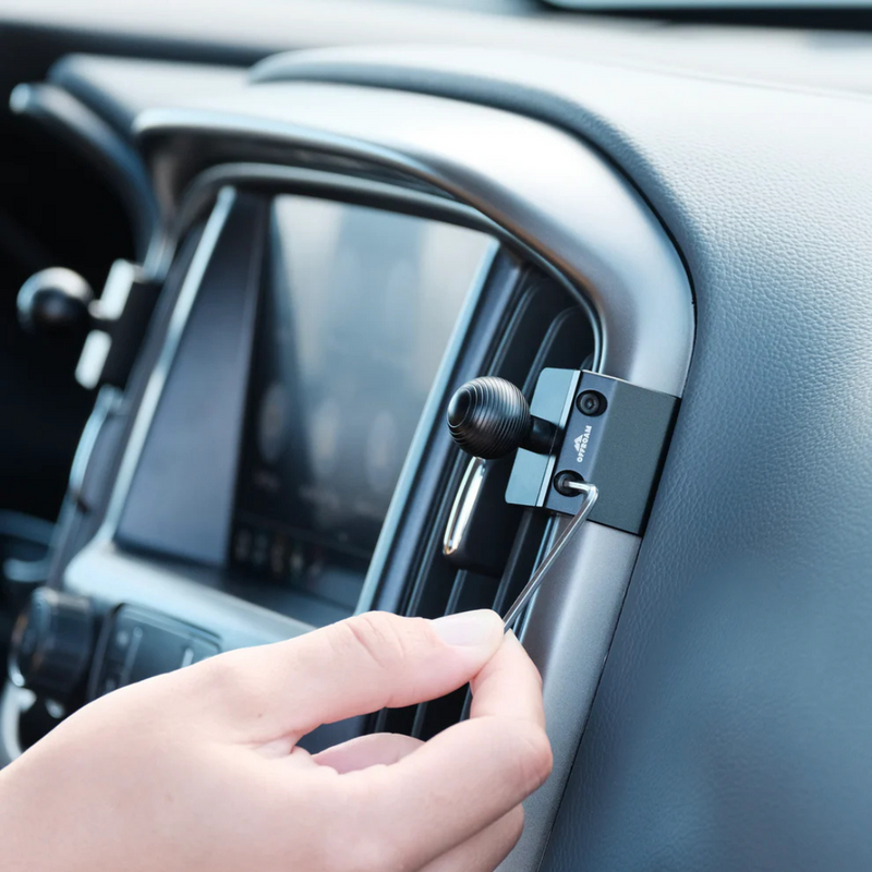 Offroam Phone Mount for Chevrolet Colorado (2015-2022) - Aspire Auto Accessories